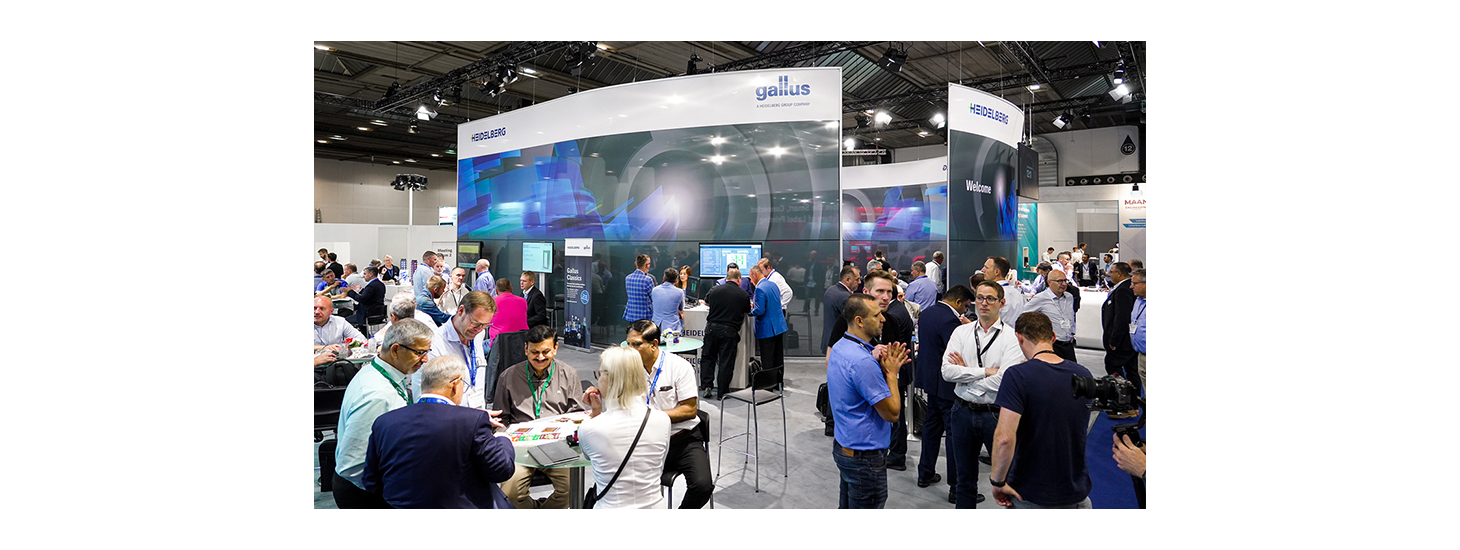 Gallus' stand featuring a busy show floor. 